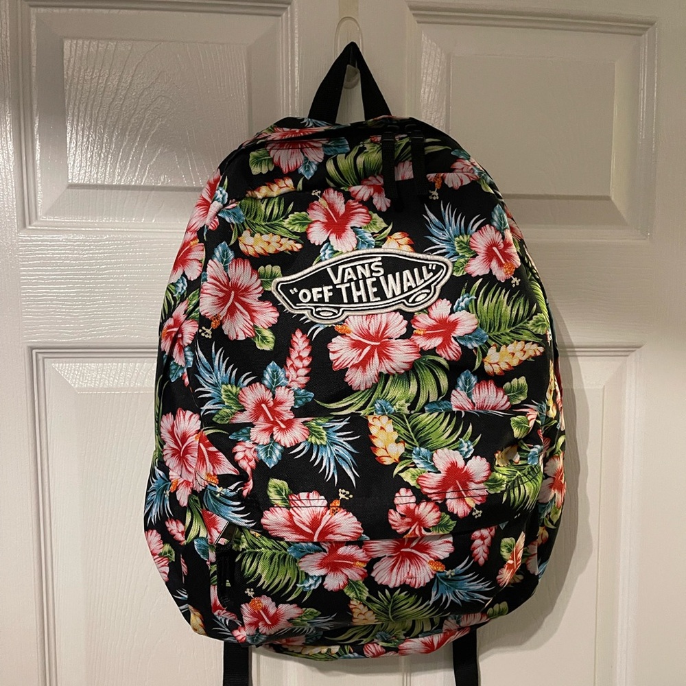 Vans Flower Backpack. Like new condition.  Thanks.